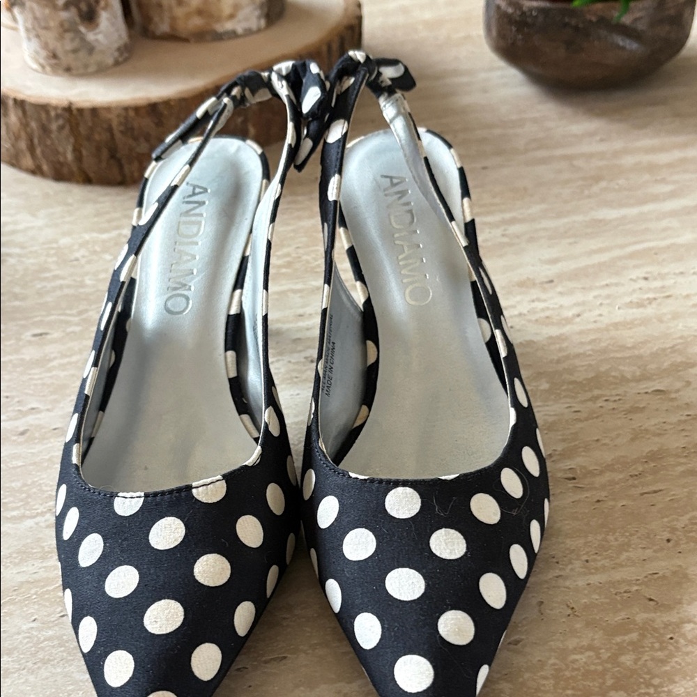 Andiamo Black and White Polka Dot Heels. 2 inch heels. 👠